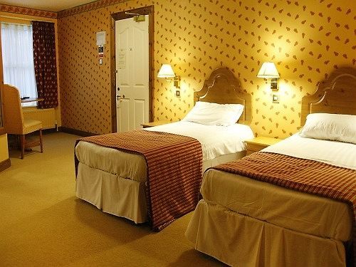 Hotel Canavans